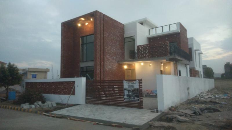 Exterior of Residence E-10/3 by GA Construction in Citi Housing Jhelum